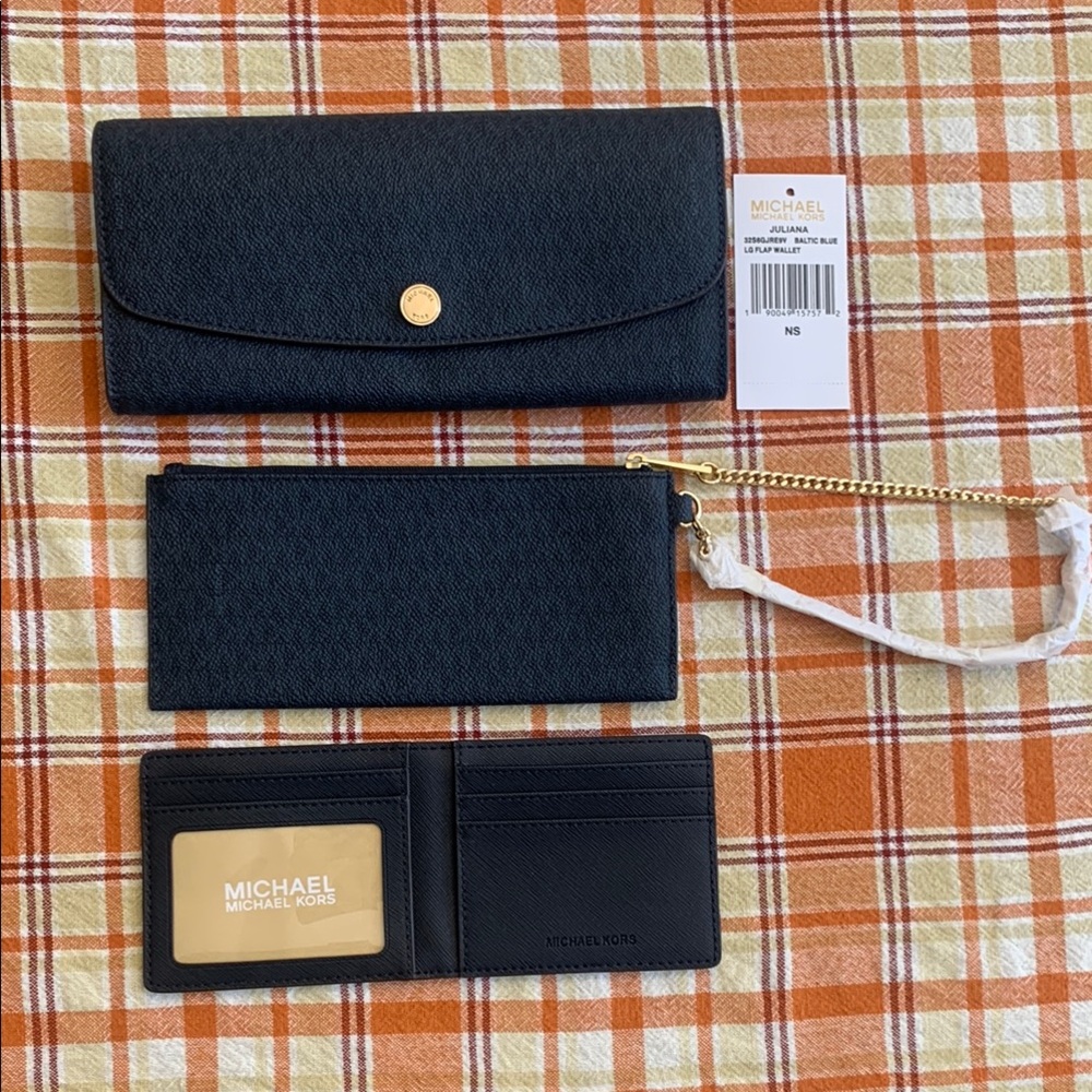 Michael Kors Three in One Large Flap Wallet